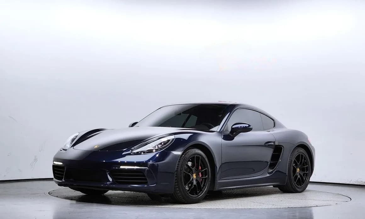 2017 Porsche CAYMAN
