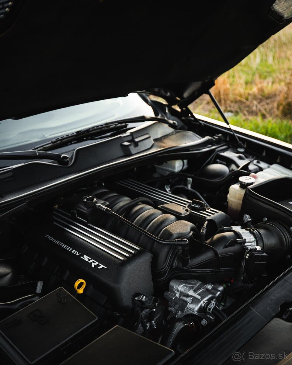 2021 Dodge CHALLENGER - 34