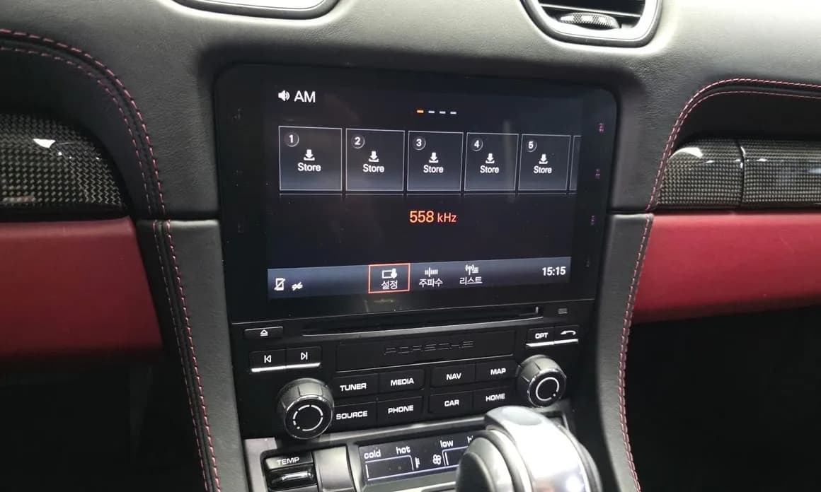 2019 Porsche CAYMAN - 27