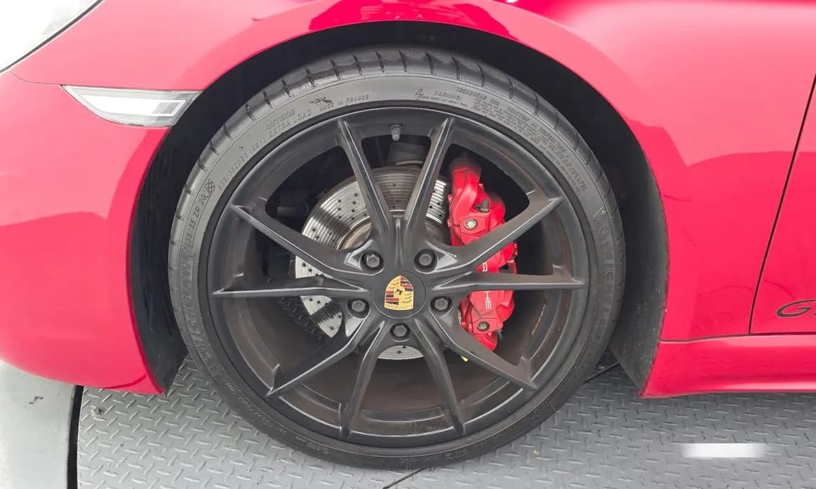 2019 Porsche CAYMAN - 9