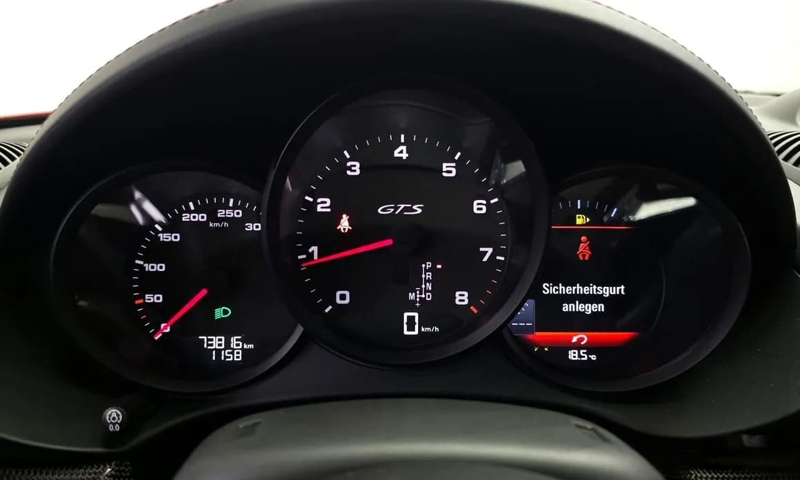 2019 Porsche CAYMAN - 15