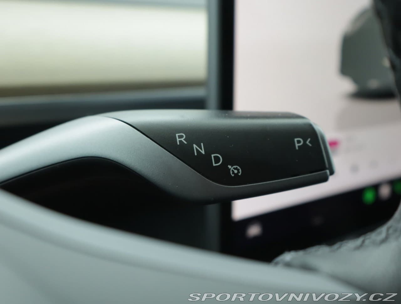 2022 Tesla MODEL Y - 34