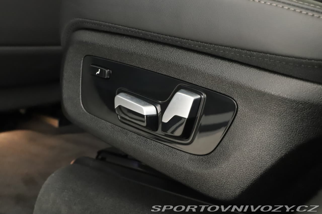 2024 BMW X7 - 15