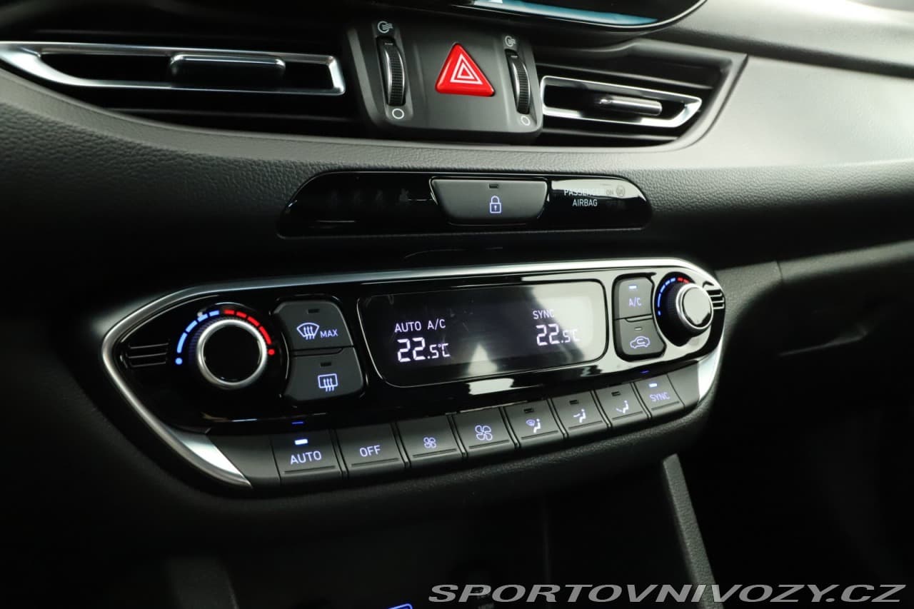 2021 Hyundai i30 - 33