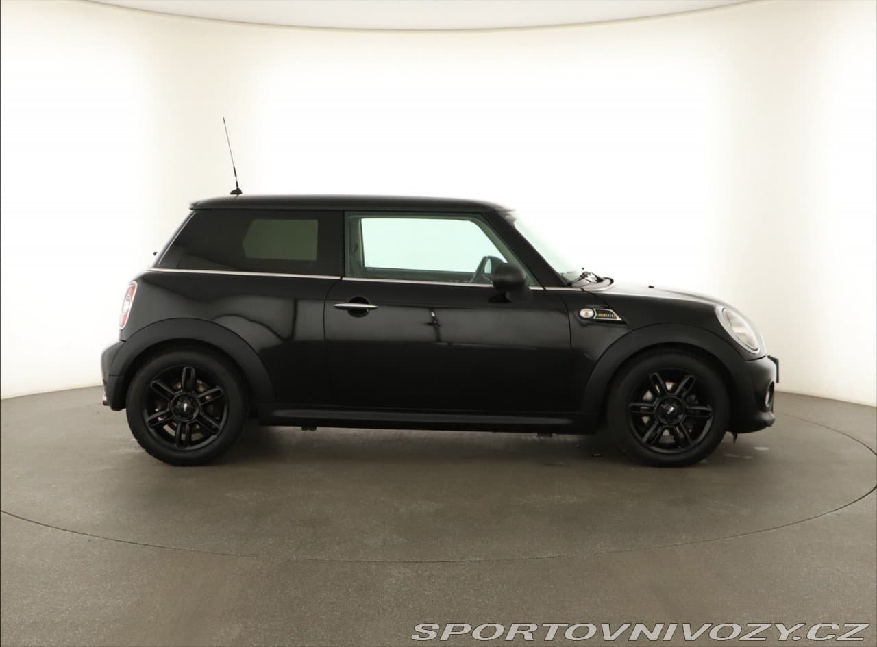2013 Mini ONE - 16
