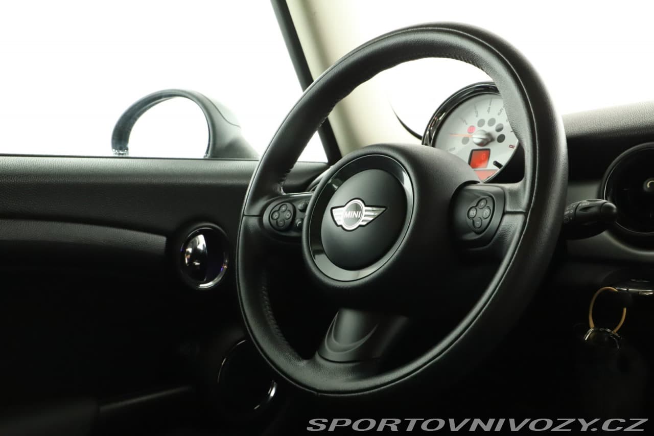 2013 Mini ONE - 19