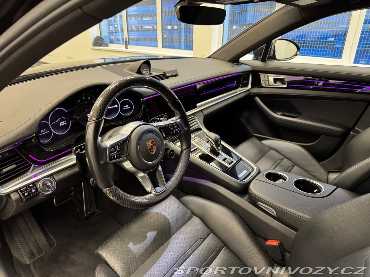 2018 Porsche PANAMERA