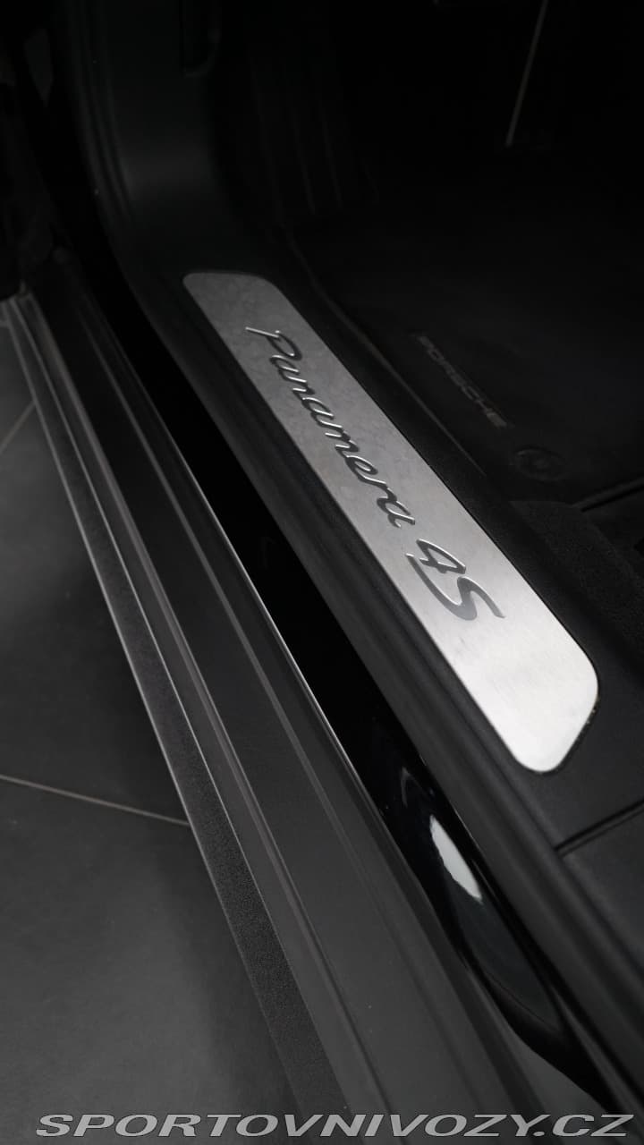2018 Porsche PANAMERA - 15