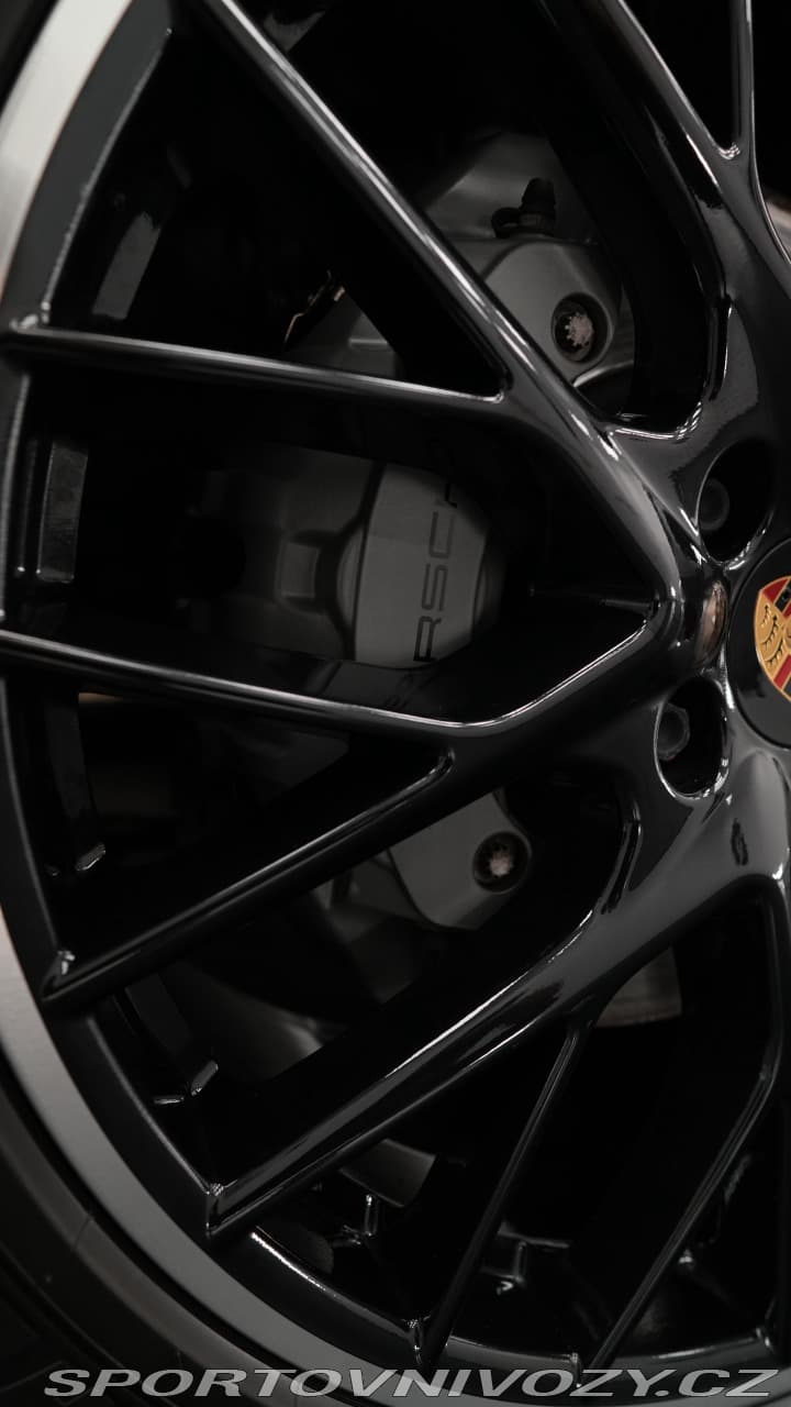 2018 Porsche PANAMERA - 16