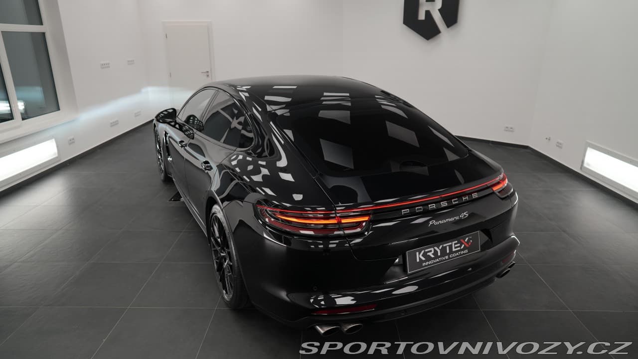 2018 Porsche PANAMERA - 30