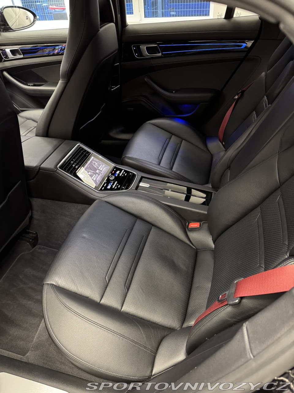 2018 Porsche PANAMERA - 5