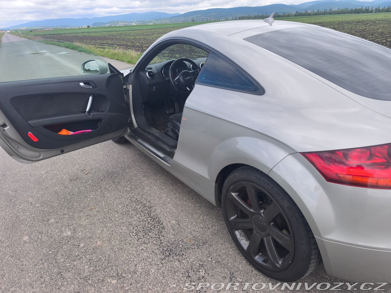 2009 Audi TT - 21