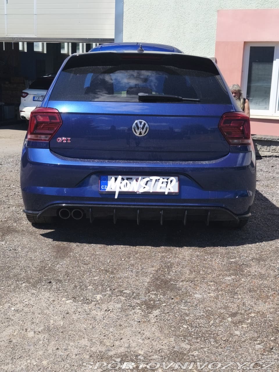 2019 Volkswagen POLO - 17