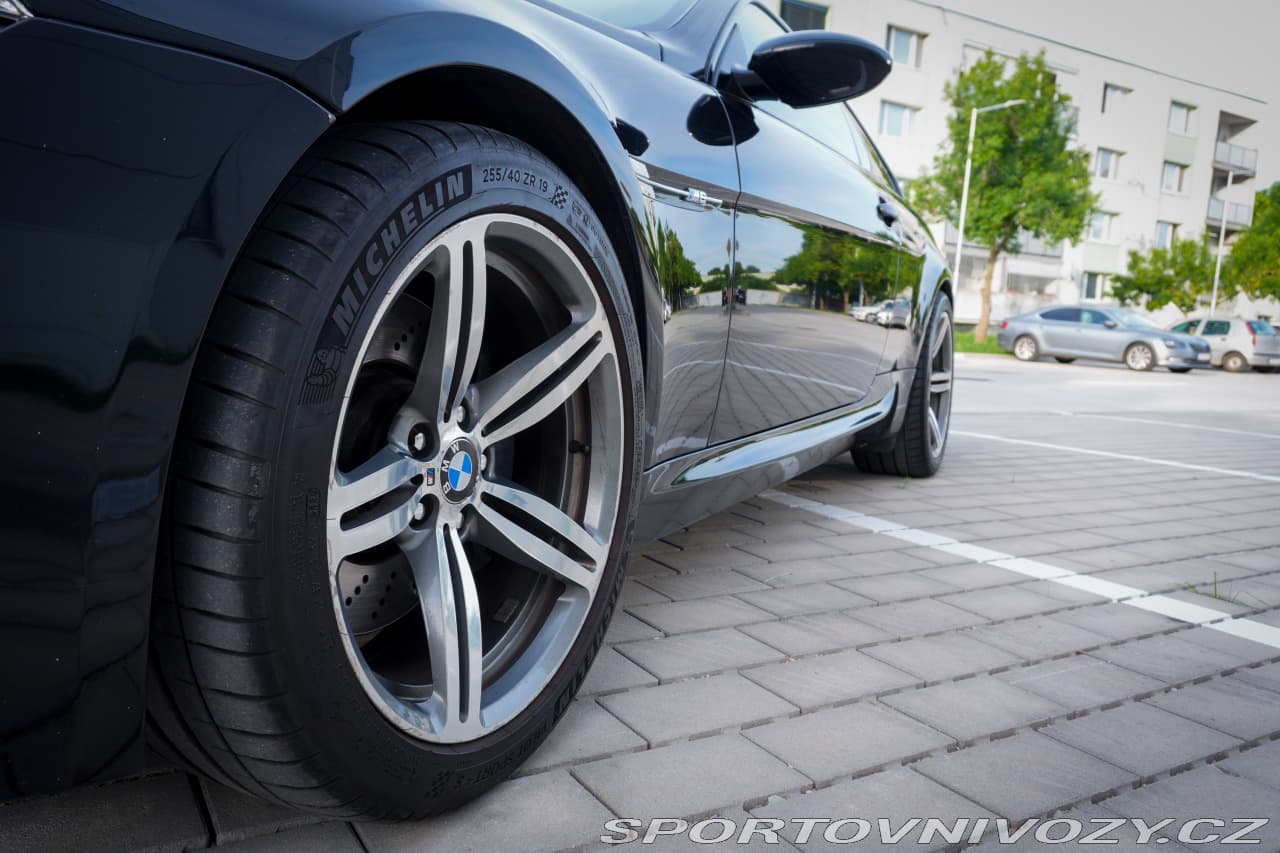 2005 BMW M6 - 34