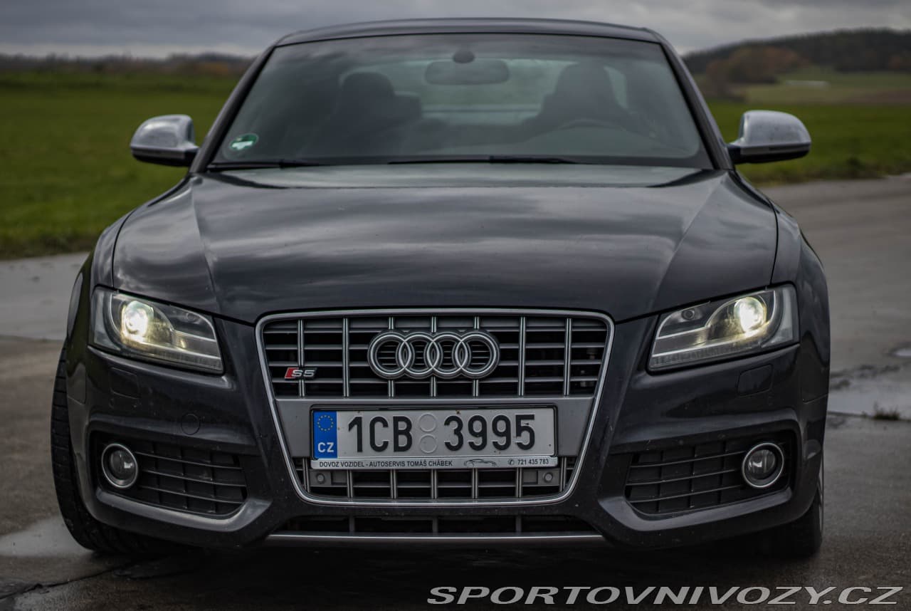 2009 Audi S5 - 22