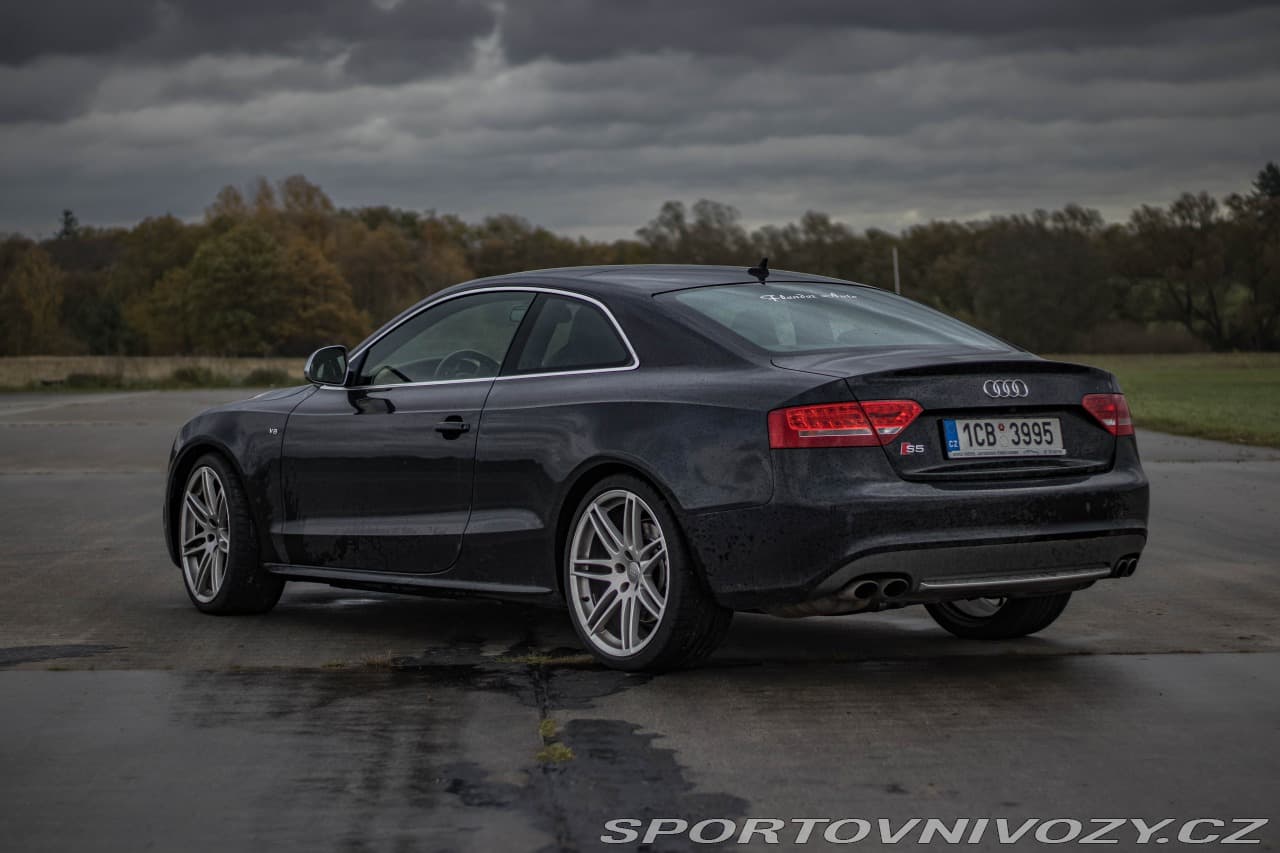 2009 Audi S5 - 2