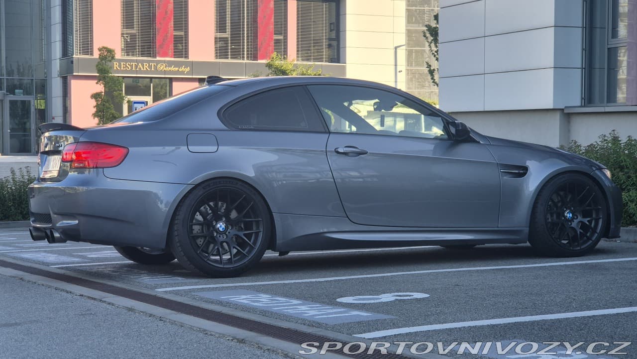 2008 BMW M3 - 11