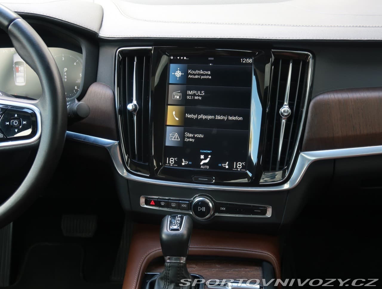 2021 Volvo S90 - 45