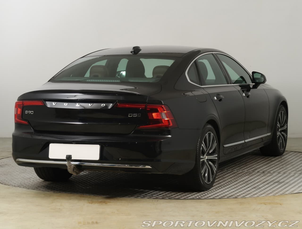 2021 Volvo S90 - 17