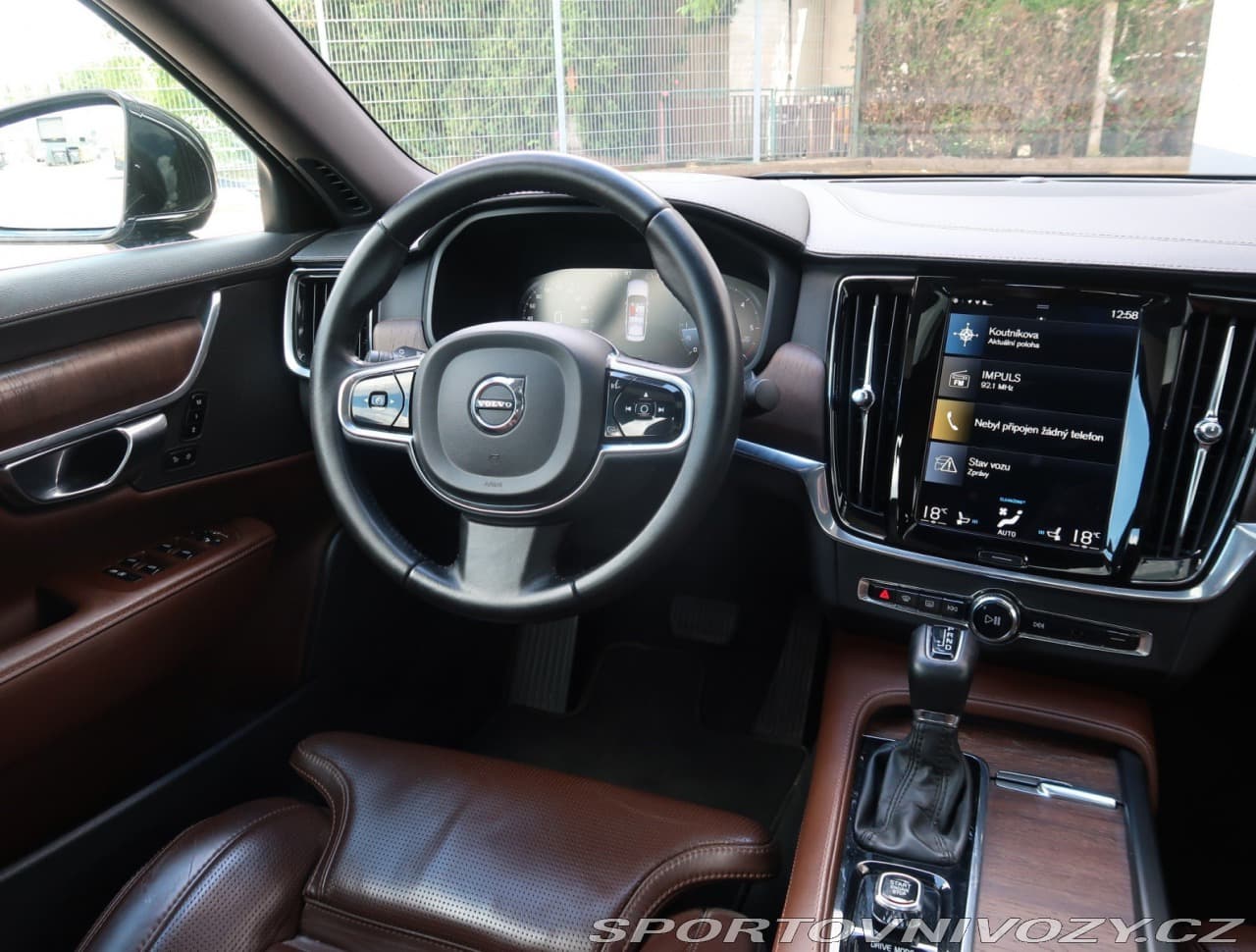 2021 Volvo S90 - 25