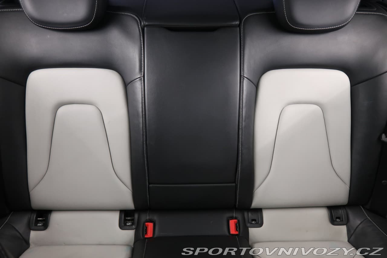 2010 Audi A5 - 16