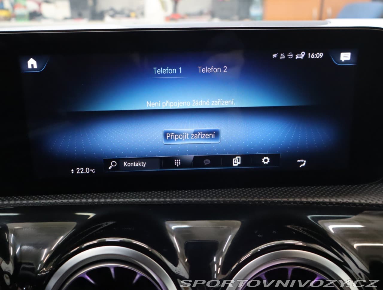 2020 Mercedes-Benz CLA - 34