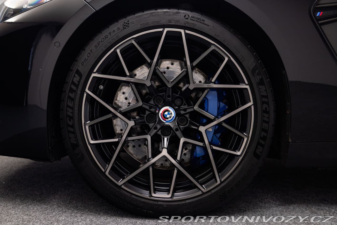 2020 BMW M8 - 33