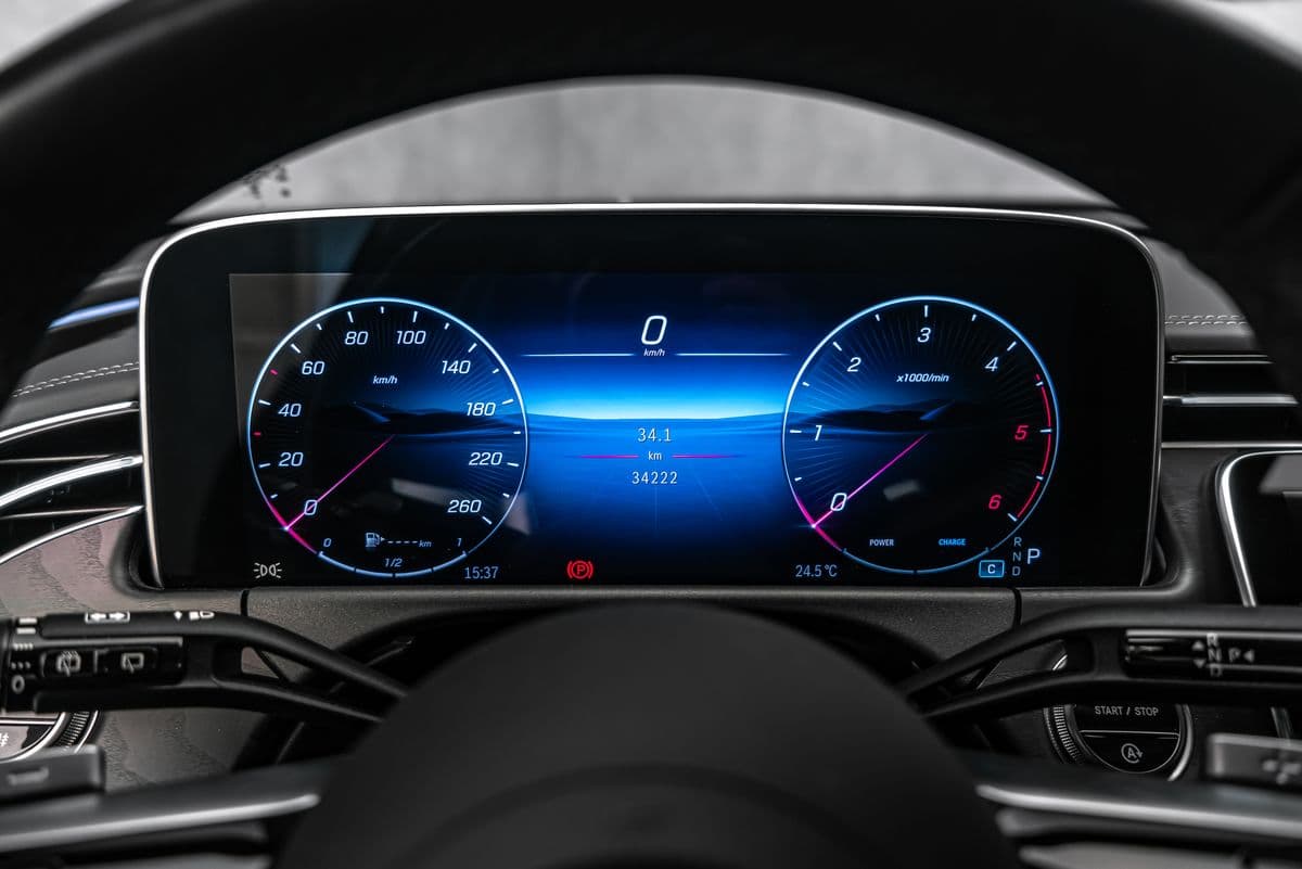 2025 Mercedes-Benz E-CLASS - 77