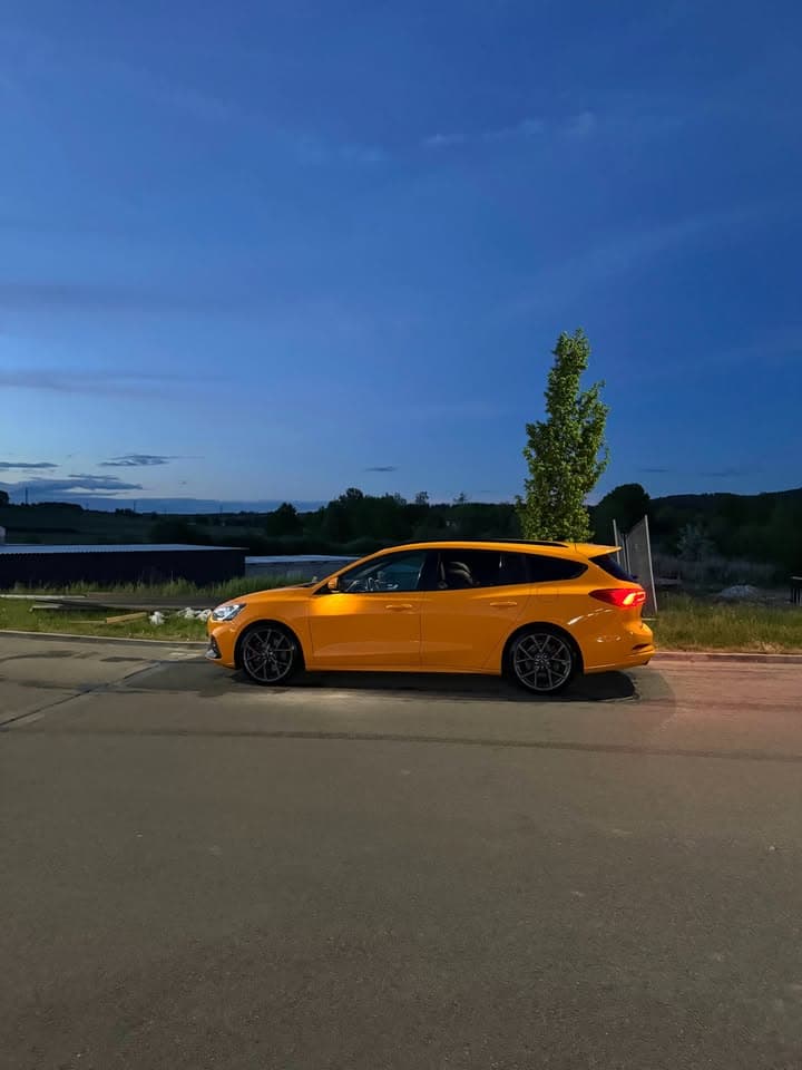 2021 Ford FOCUS - 4