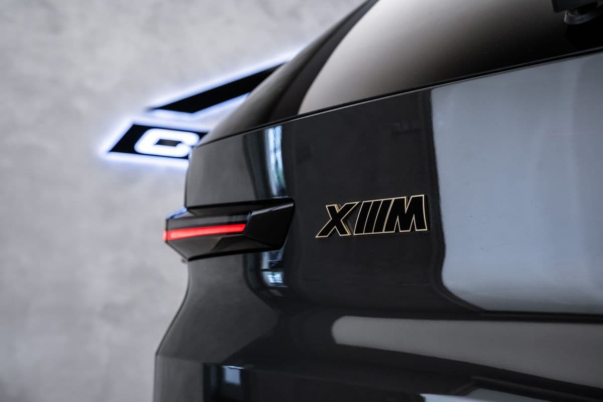 2023 BMW XM - 49