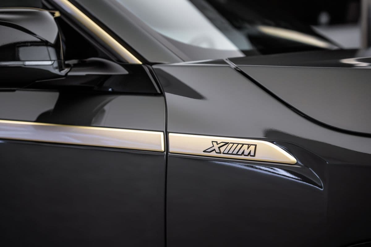 2023 BMW XM - 25