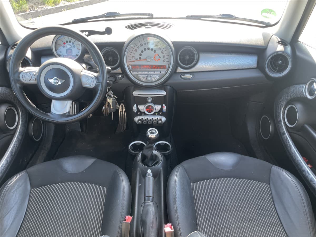 2010 Mini COOPER - 44