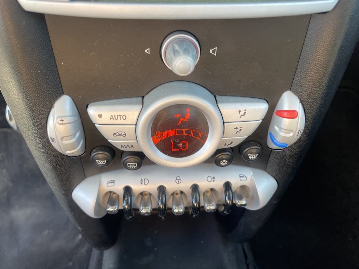 2010 Mini COOPER - 61