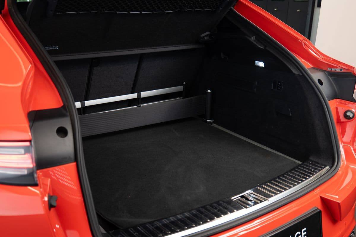 2019 Porsche CAYENNE - 69