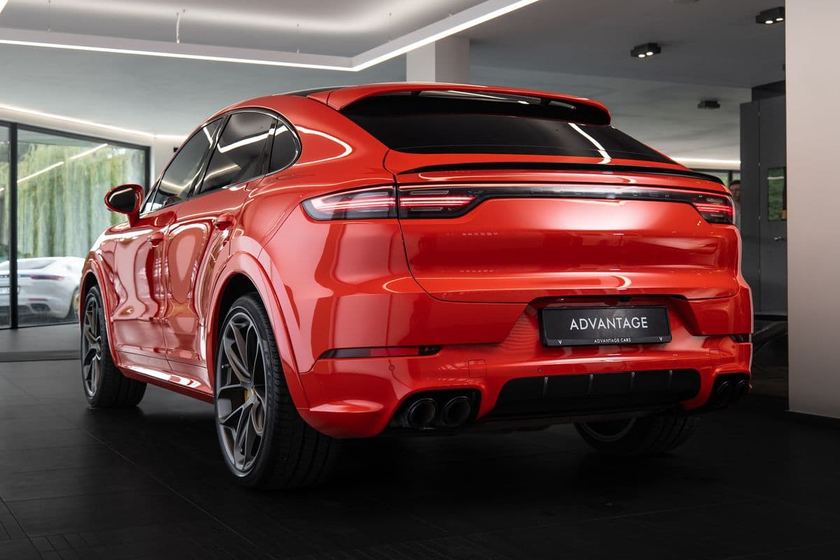 2019 Porsche CAYENNE - 13