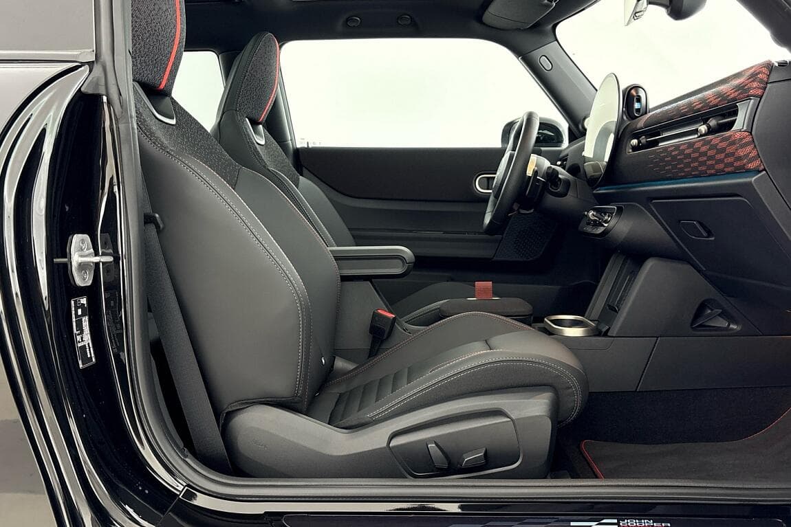 2025 Mini COOPER - 41
