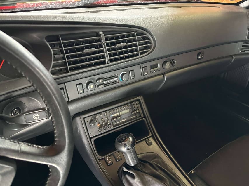 1985 Porsche 944 - 21