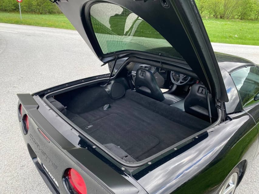 2000 Chevrolet CORVETTE - 69
