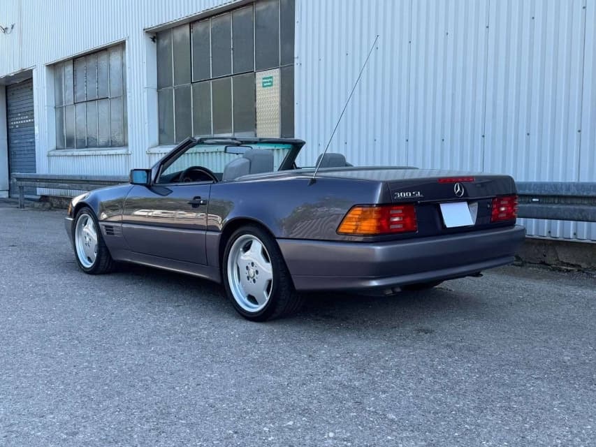1991 Mercedes-Benz SL - 21