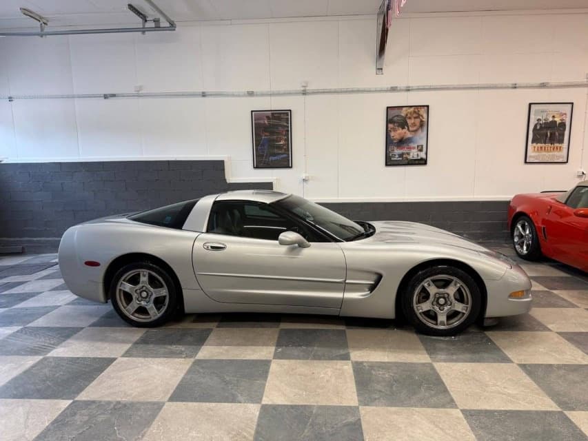 1998 Chevrolet CORVETTE - 13