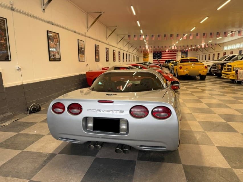 1998 Chevrolet CORVETTE - 21