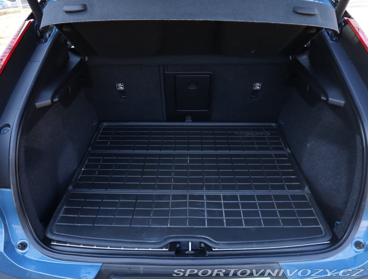 2022 Volvo C40 - 53