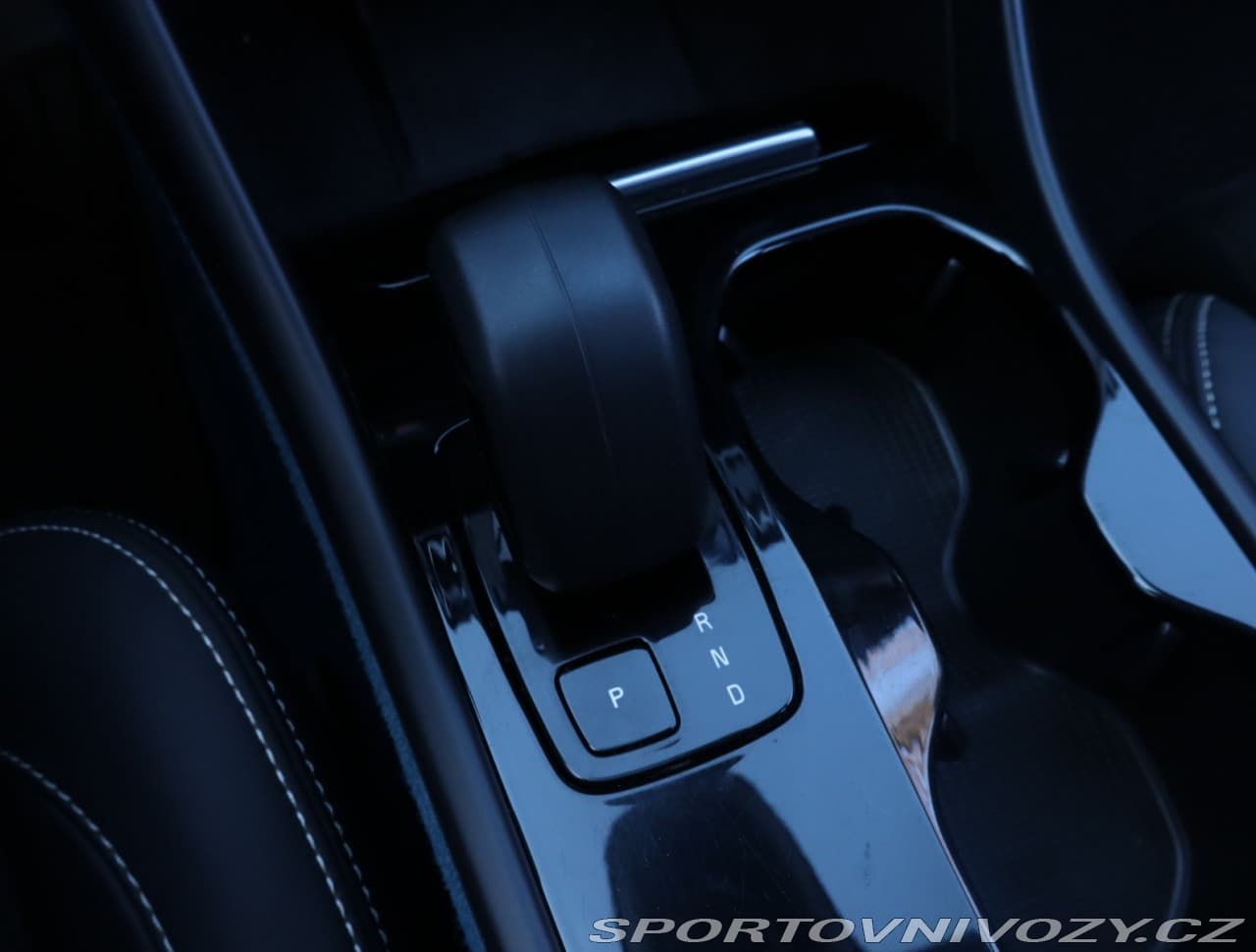 2022 Volvo C40 - 65