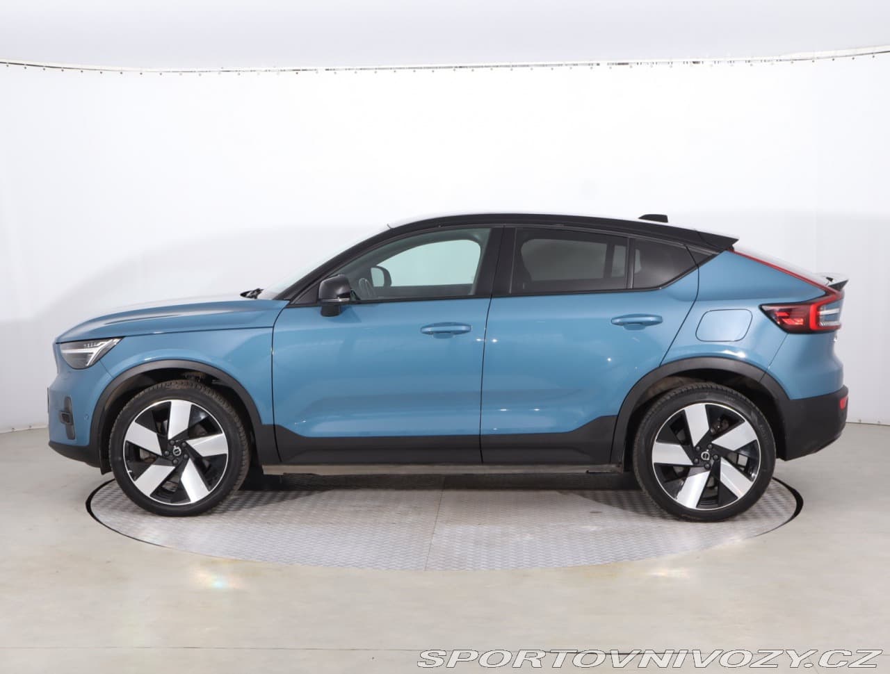 2022 Volvo C40 - 9