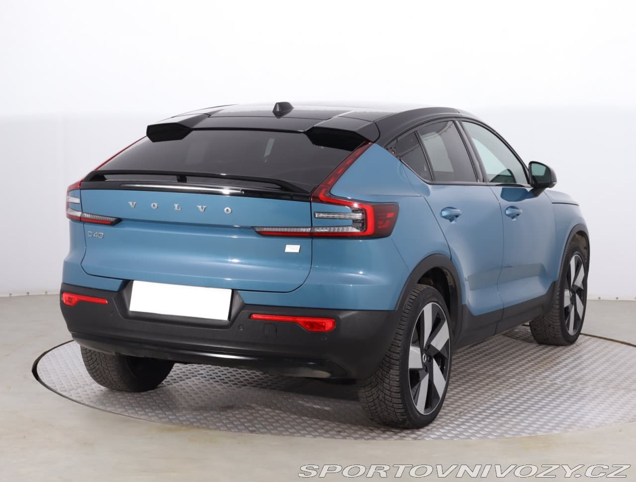 2022 Volvo C40 - 17