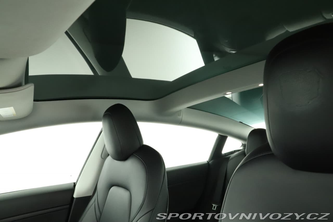 2020 Tesla MODEL 3 - 49