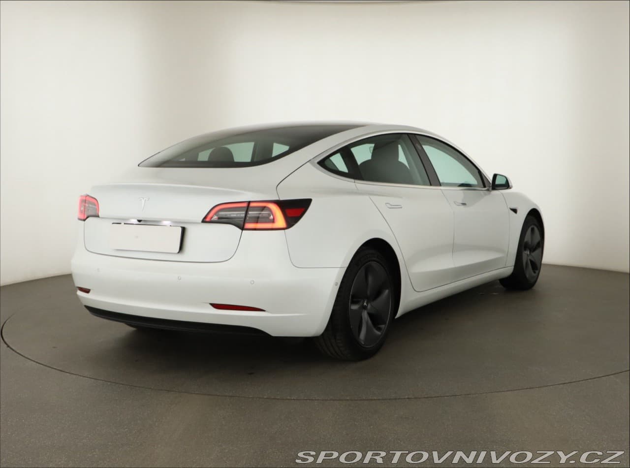 2020 Tesla MODEL 3 - 17