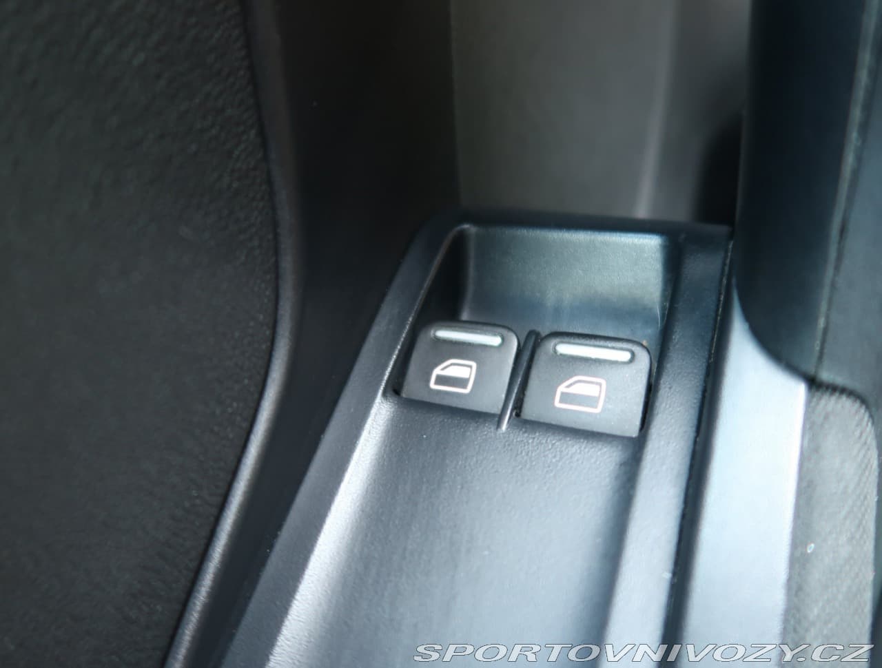2012 Volkswagen BEETLE - 49