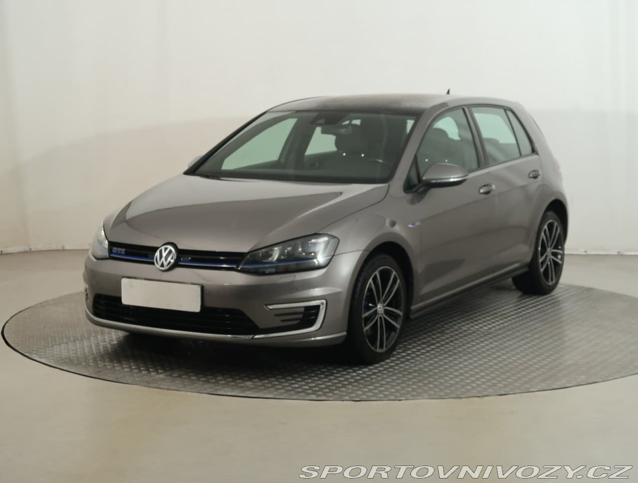 2015 Volkswagen GOLF - 2