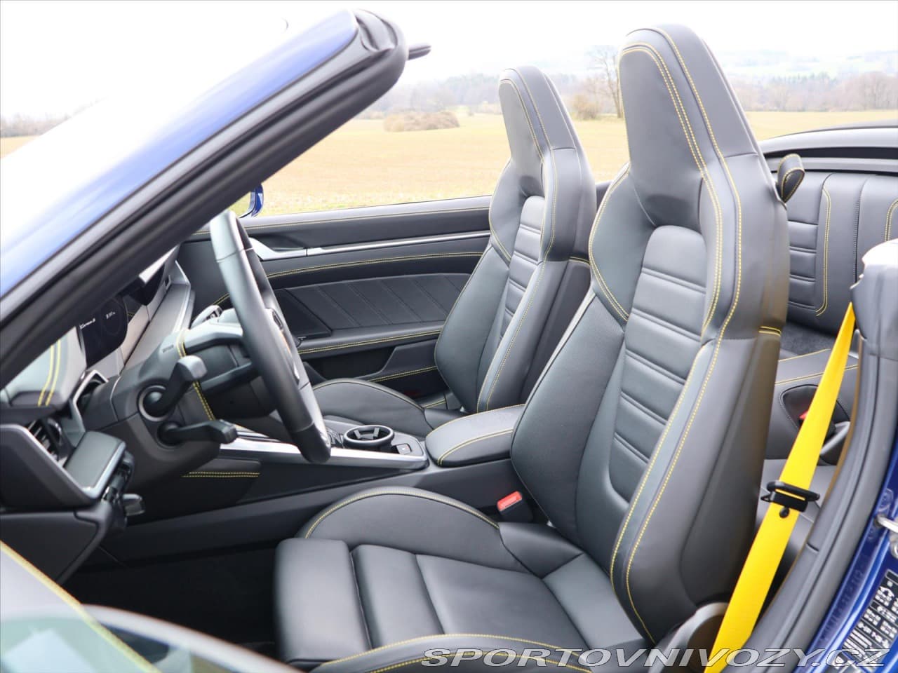 2021 Porsche 911 - 18